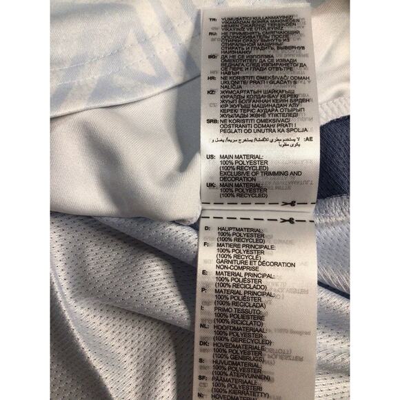 Chicago Fire FC Adidas Away 25/26 Soccer Jersey Sz. XL With Hat - Picture 10 of 16